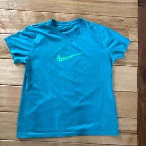 Nike Dri-Fit Girls V-Neck Shirt